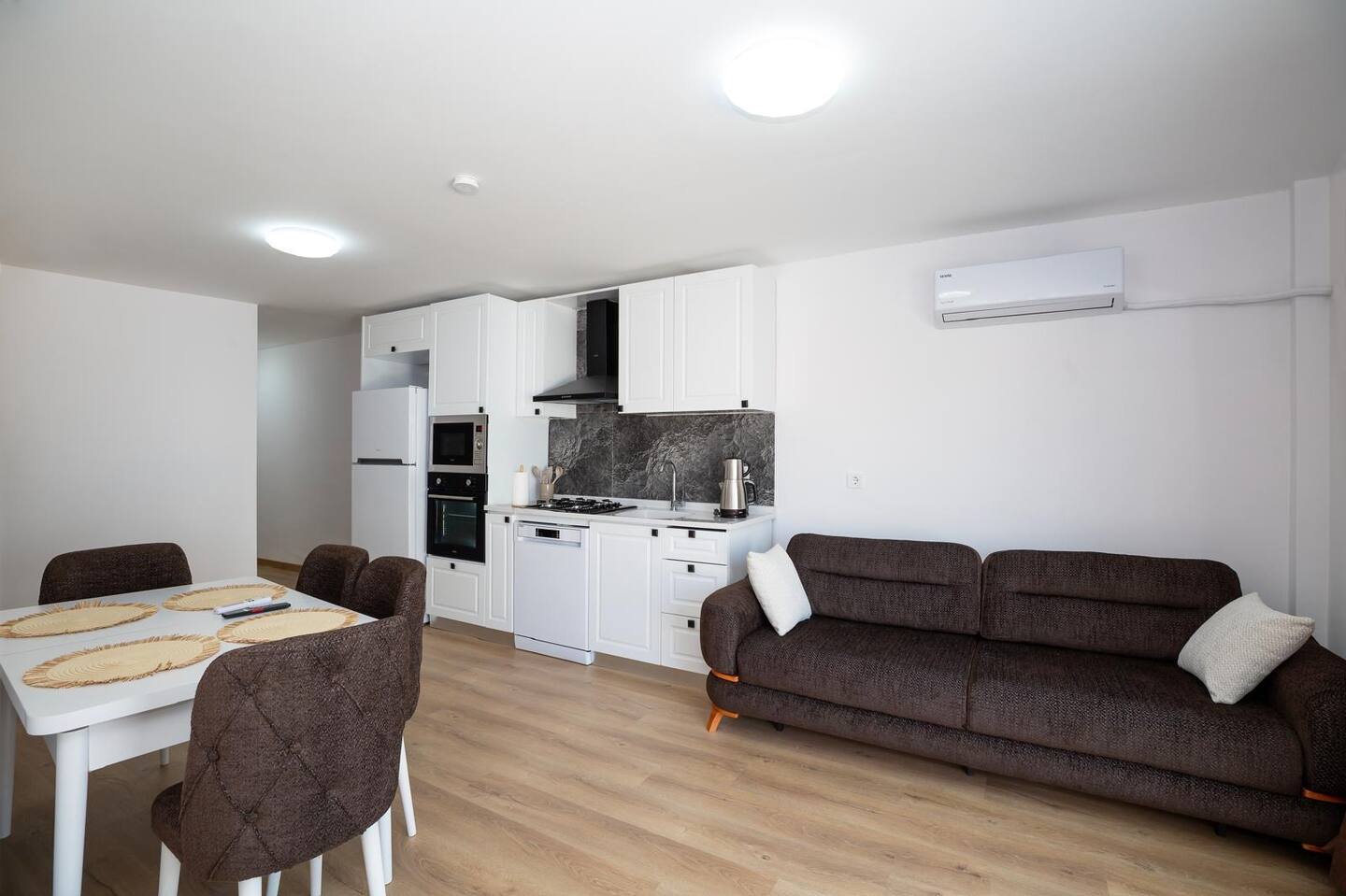 Uralya Balkon - 7